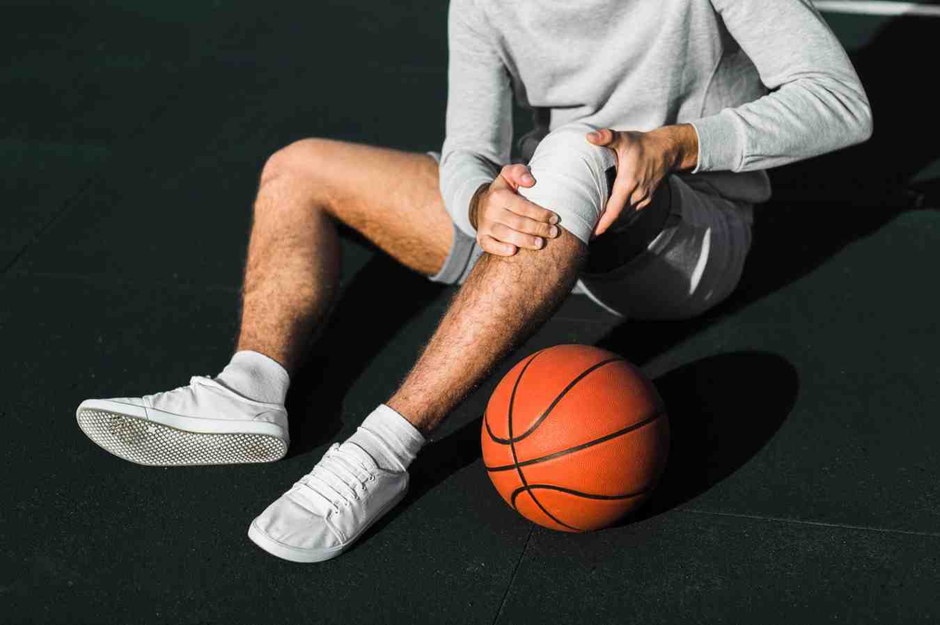 Sports Injury and Arthroscopy Specialist